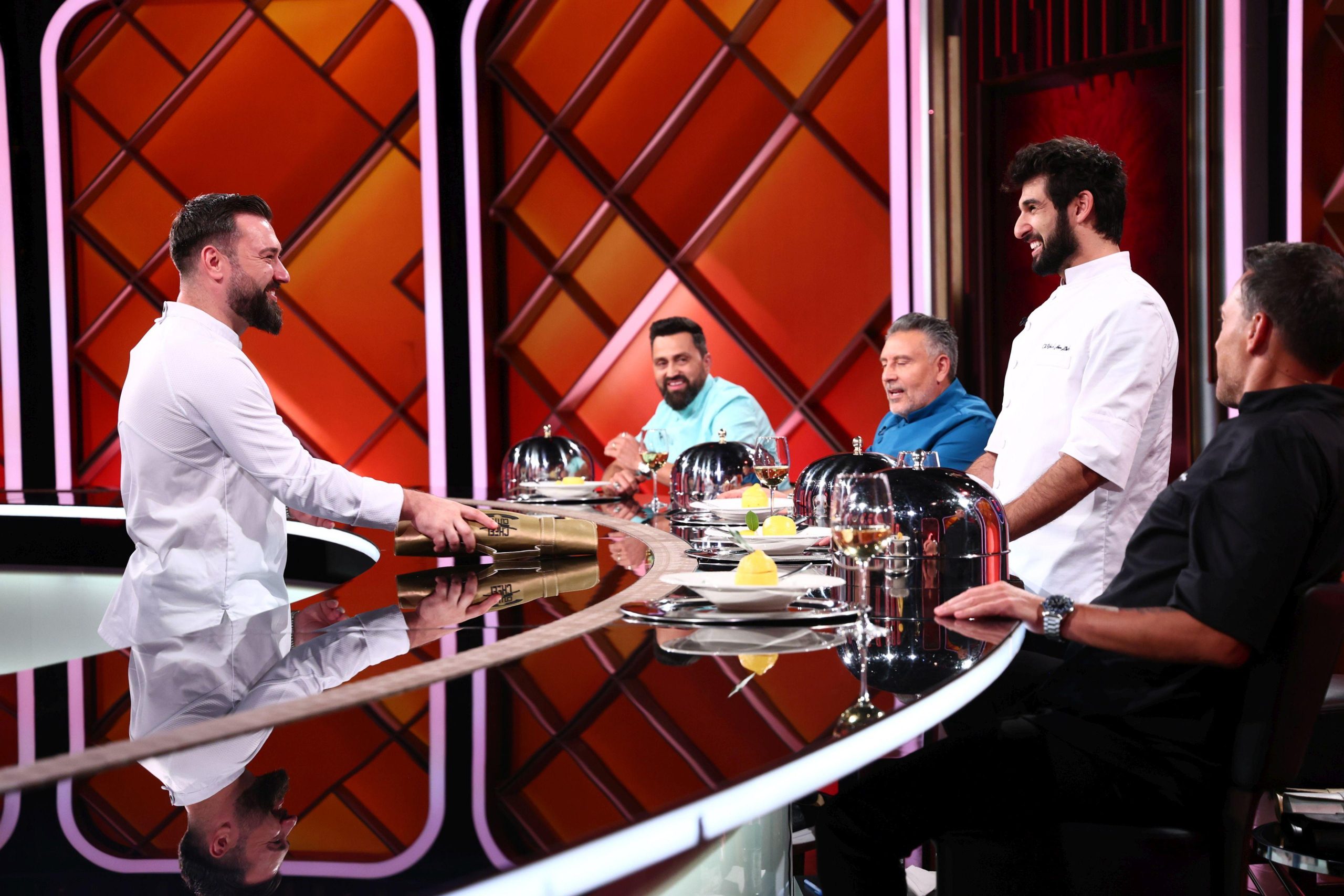 Chefi la cutite sezonul 17 episodul 5 LIVE 10 Martie 2026 Chefi la cutite sezonul 17 episodul 5 LIVE 10 Martie 2026