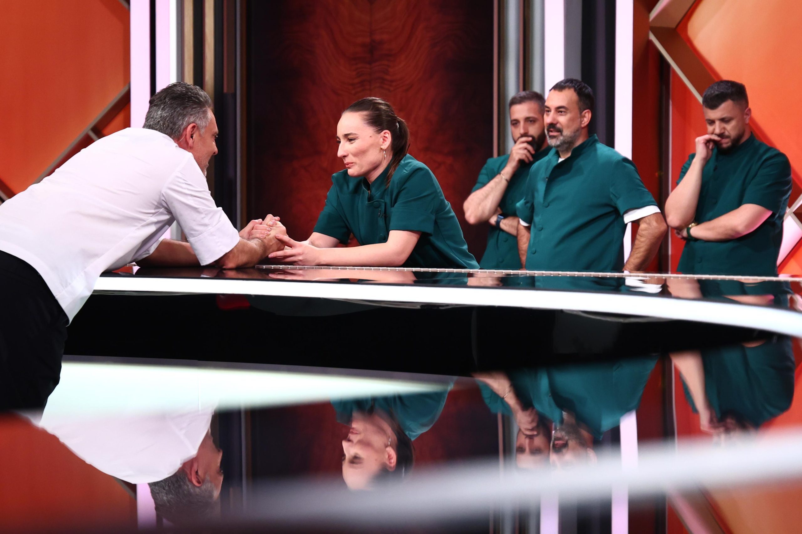 Chefi la cutite sezonul 17 episodul 23 din 22 Aprilie 2026 Chefi la cutite sezonul 17 episodul 23 din 22 Aprilie 2026